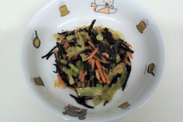 ひじきとツナの炒め物