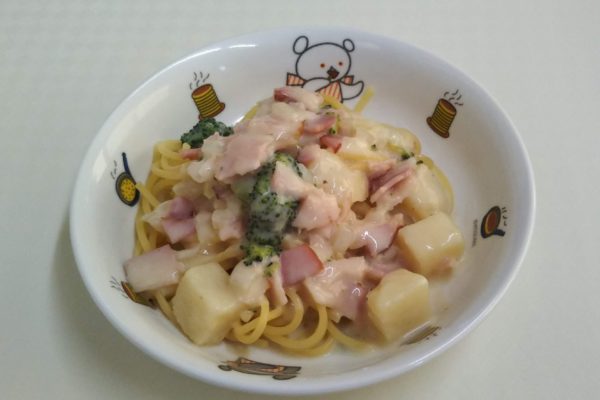 豆乳ベーコンパスタ